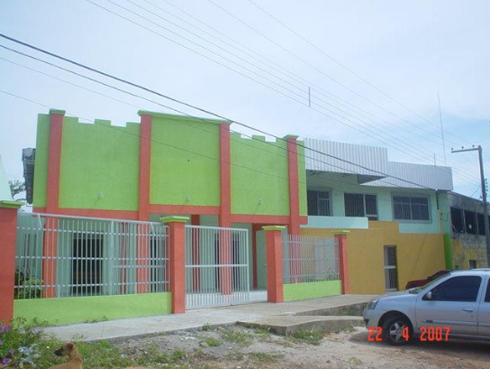 Templo com dependências em janeiro de 2005